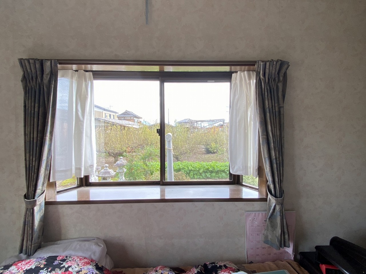 家中の窓6カ所内窓工事Before